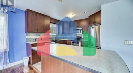 Residential - Single Family Home - Osoyoos, Canada - Canada