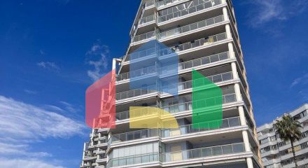 КРАСИВЫЙ ПЕНТХАУС С ВИДОМ НА МОРЕ В КАЛЬПЕ