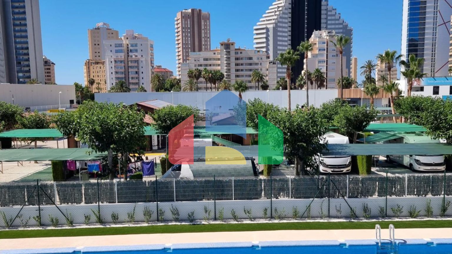 Новая квартира в Кальпе в 300 метрах от моря