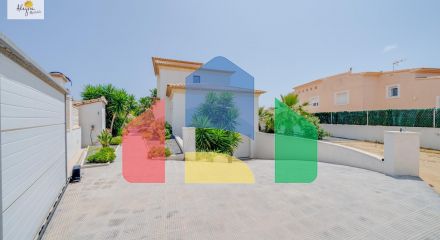 Вилла в Кальпе ID F0341