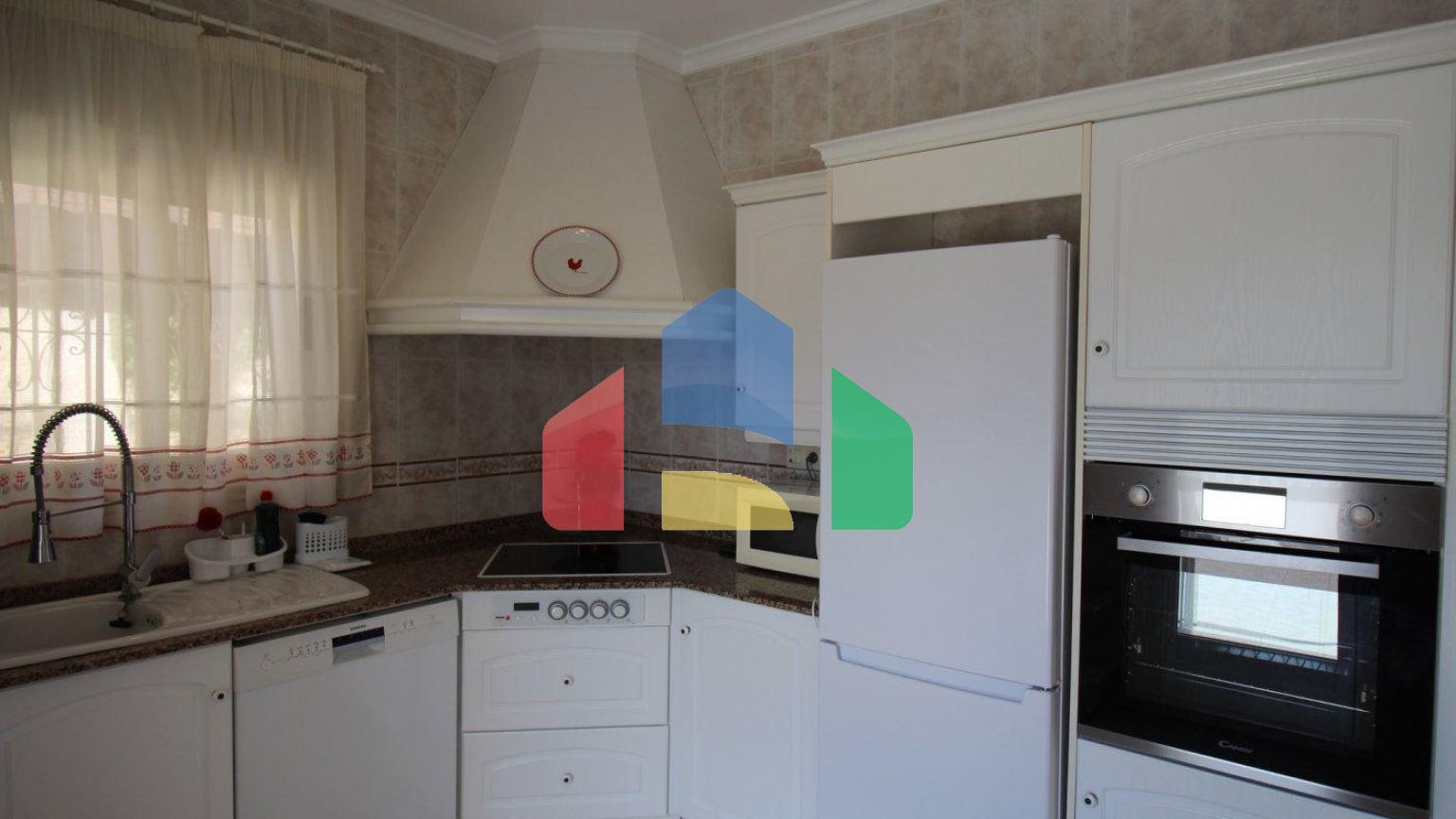 РОСКОШНАЯ ВИЛЛА В ГОРАХ С ВИДОМ НА МОРЕ