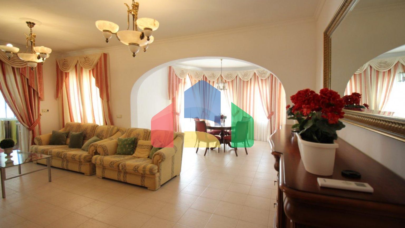 РОСКОШНАЯ ВИЛЛА В ГОРАХ С ВИДОМ НА МОРЕ