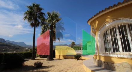 РОСКОШНАЯ ВИЛЛА В ГОРАХ С ВИДОМ НА МОРЕ