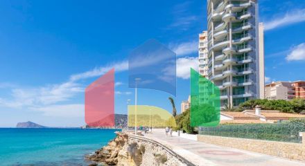 Дома с современным дизайном и высокими технологиями на первой линии Дома с современным дизайном и высокими технологиями на первой линии