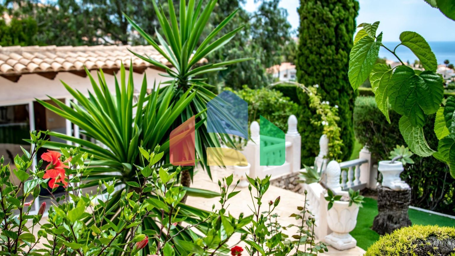 Вилла с панорамным видом на море в Canuta de Ifach, Кальпе