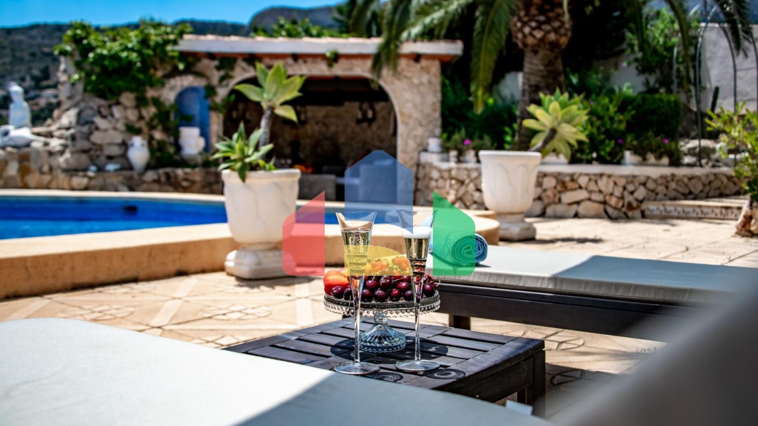 Вилла с панорамным видом на море в Canuta de Ifach, Кальпе