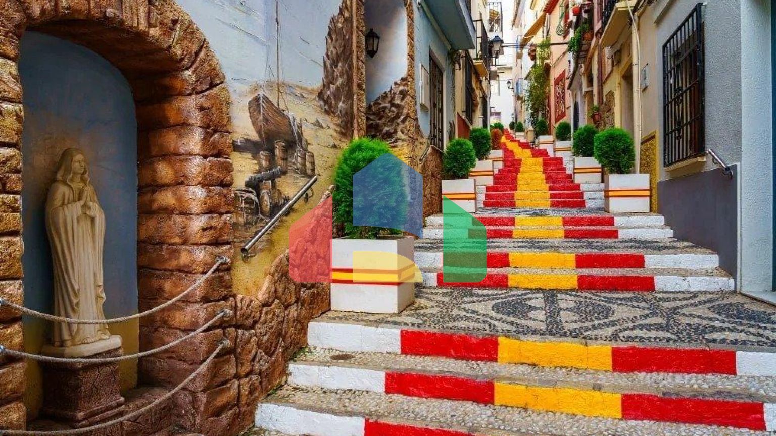 НОВЫЕ РОСКОШНЫЕ ПЕНТХАУСЫ С ВИДОМ НА МОРЕ В КАЛЬПЕ