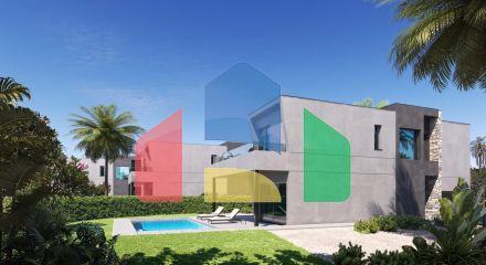 Detached villas with private pool
