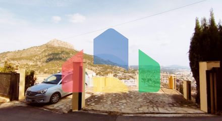 Exclusive villa in Calpe with panoramic views  and great investment opportunity