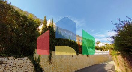 Exclusive villa in Calpe with panoramic views  and great investment opportunity