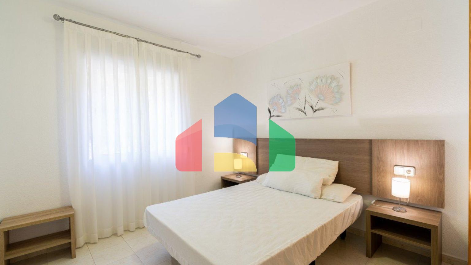 КВАРТИРЫ-БУНГАЛО НА ВЕРХНЕМ ЭТАЖЕ В КАЛЬПЕ