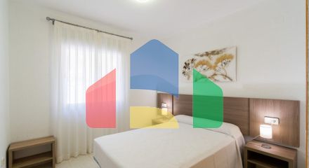 АПАРТАМЕНТЫ БУНГАЛО НА ВЕРХНЕМ ЭТАЖЕ В КАЛЬПЕ