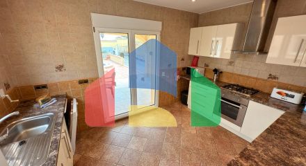 Эксклюзивная средиземноморская вилла в Кальпе с большим бассейном и панорамным видом