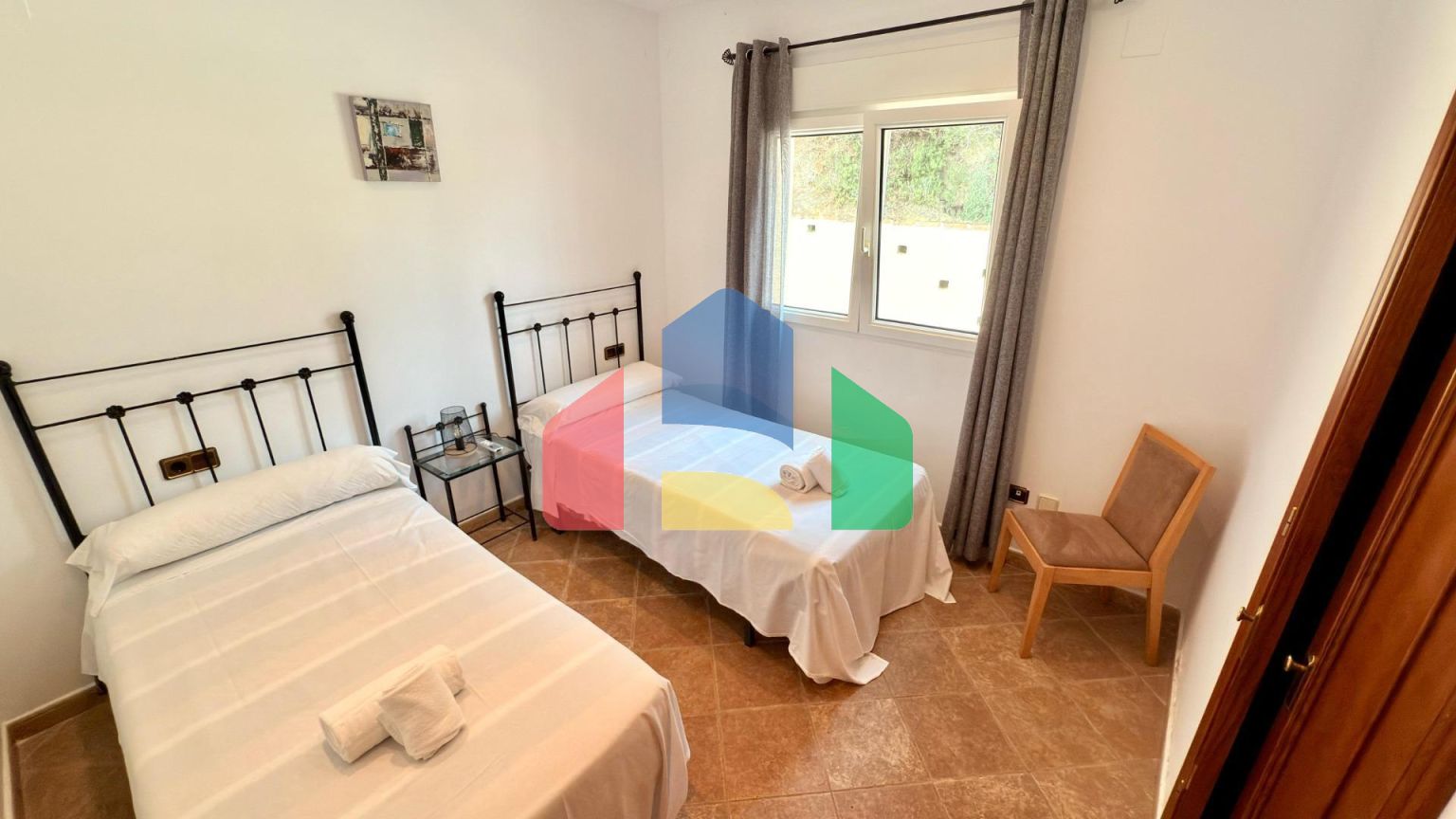 Эксклюзивная средиземноморская вилла в Кальпе с большим бассейном и панорамным видом