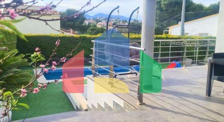 ВИЛЛА В КАЛЬПЕ НА ПРОДАЖУ