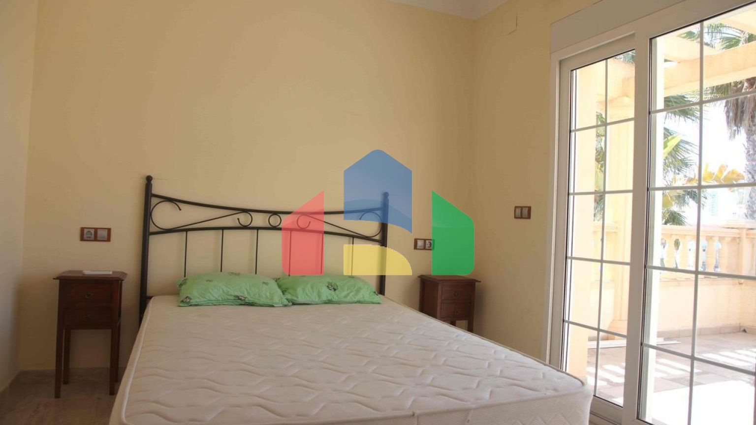 Ваш средиземноморский рай в Кальпе – Роскошная вилла в 450 м от пляжа