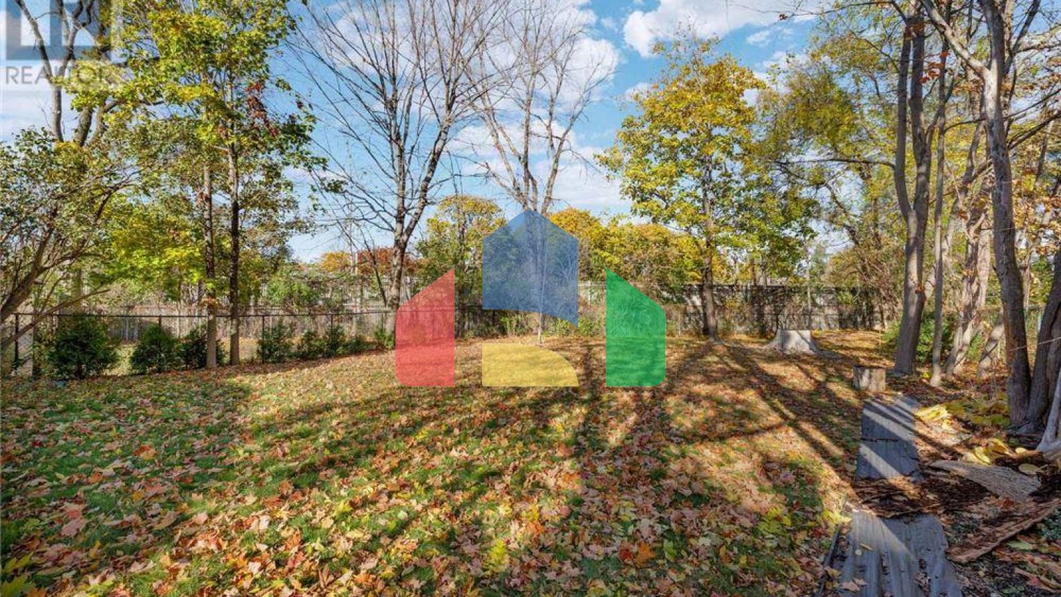 Residential - Single Family Home - Ottawa, Canada - Canada