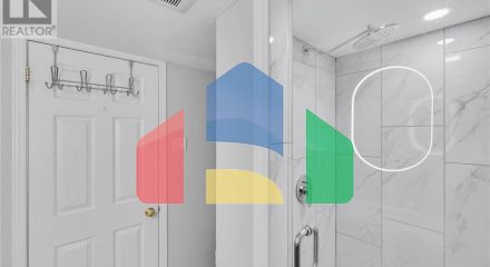 Residential - Single Family Home - Ottawa, Canada - Canada