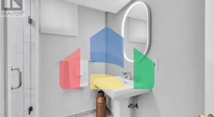 Residential - Single Family Home - Ottawa, Canada - Canada