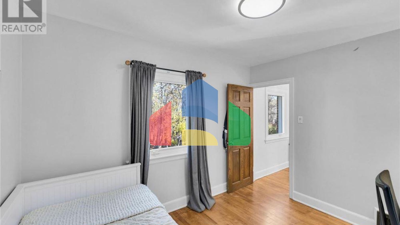 Residential - Single Family Home - Ottawa, Canada - Canada