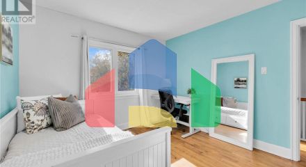 Residential - Single Family Home - Ottawa, Canada - Canada