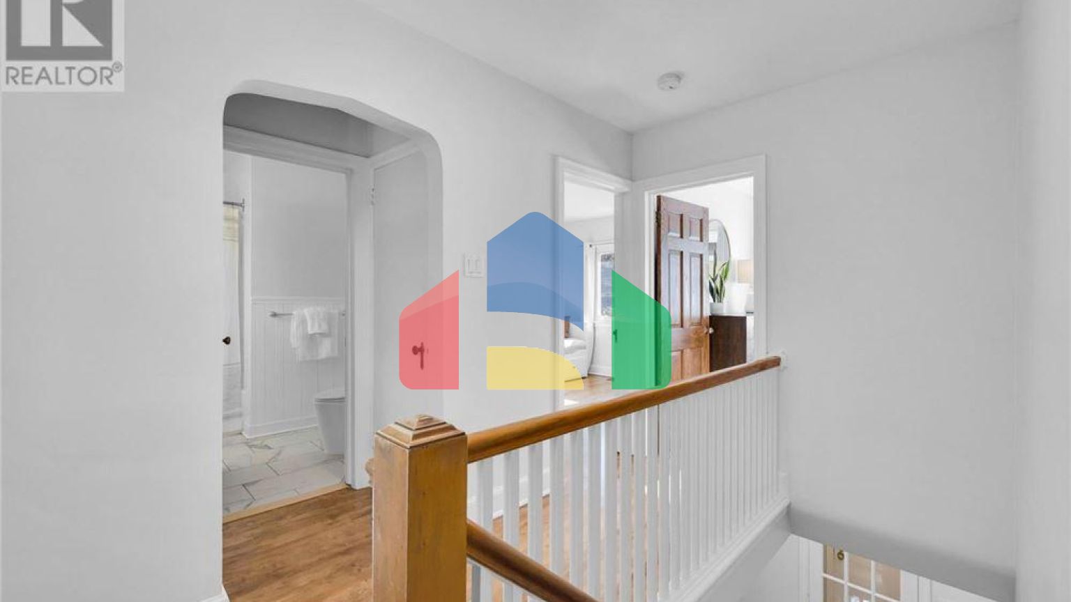 Residential - Single Family Home - Ottawa, Canada - Canada