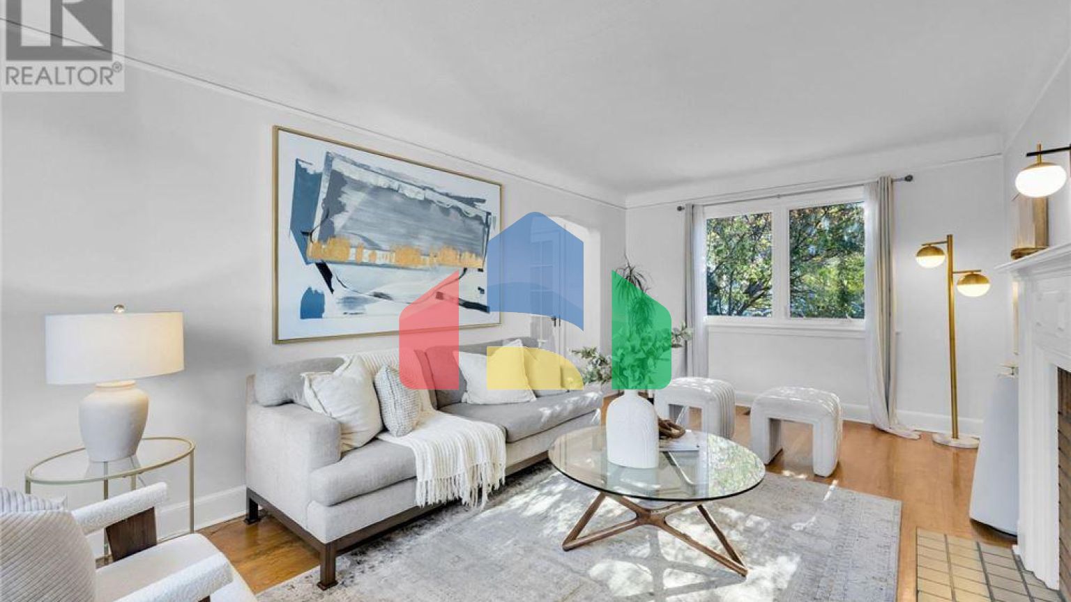 Residential - Single Family Home - Ottawa, Canada - Canada