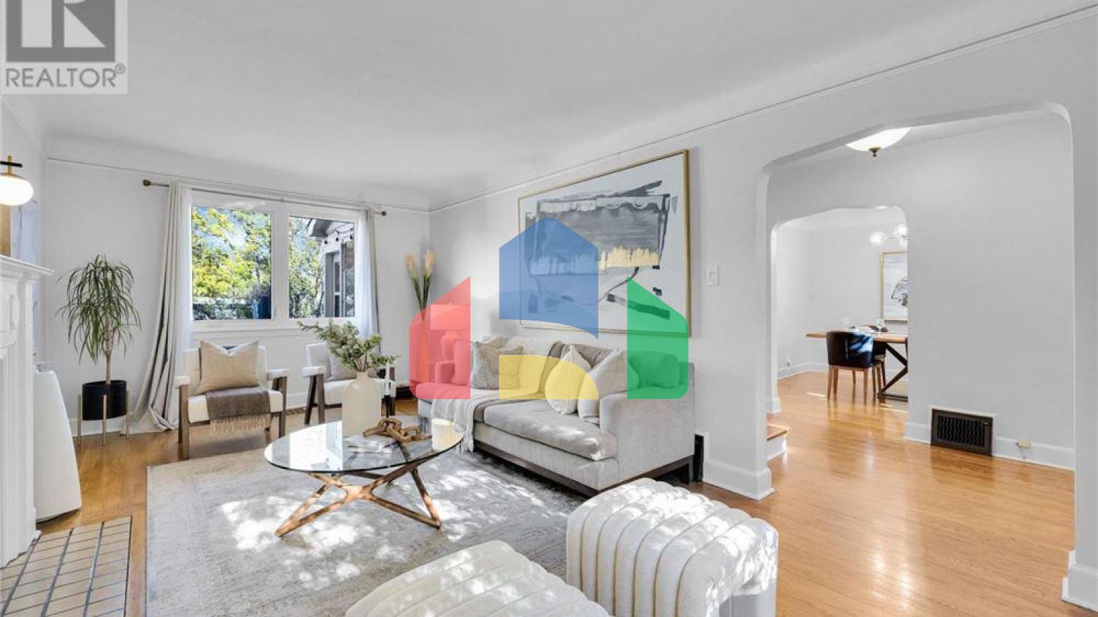 Residential - Single Family Home - Ottawa, Canada - Canada