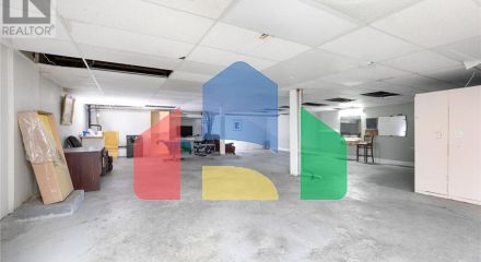 Commercial - Commercial/Retail - Ottawa, Canada - Canada