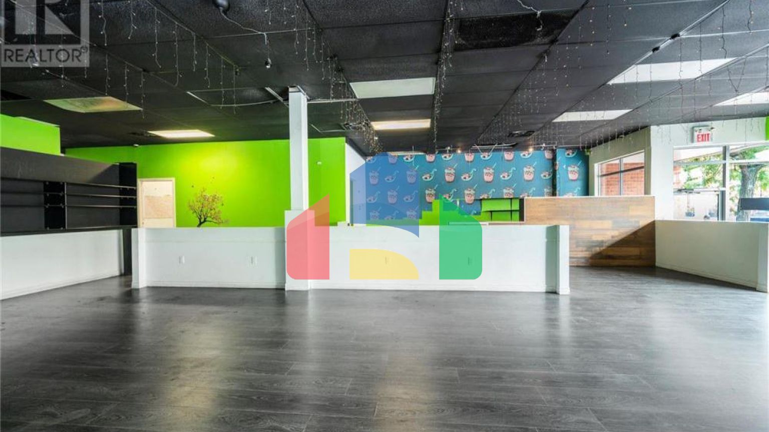 Commercial - Commercial/Retail - Ottawa, Canada - Canada