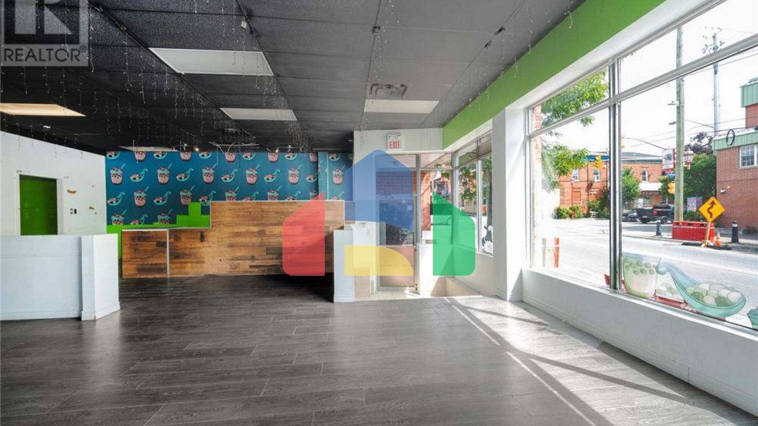 Commercial - Commercial/Retail - Ottawa, Canada - Canada