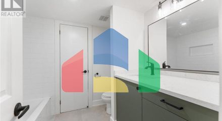 Residential - Single Family Home - Ottawa, Canada - Canada