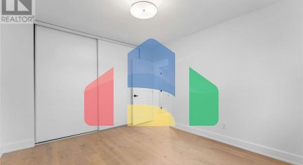 Residential - Single Family Home - Ottawa, Canada - Canada