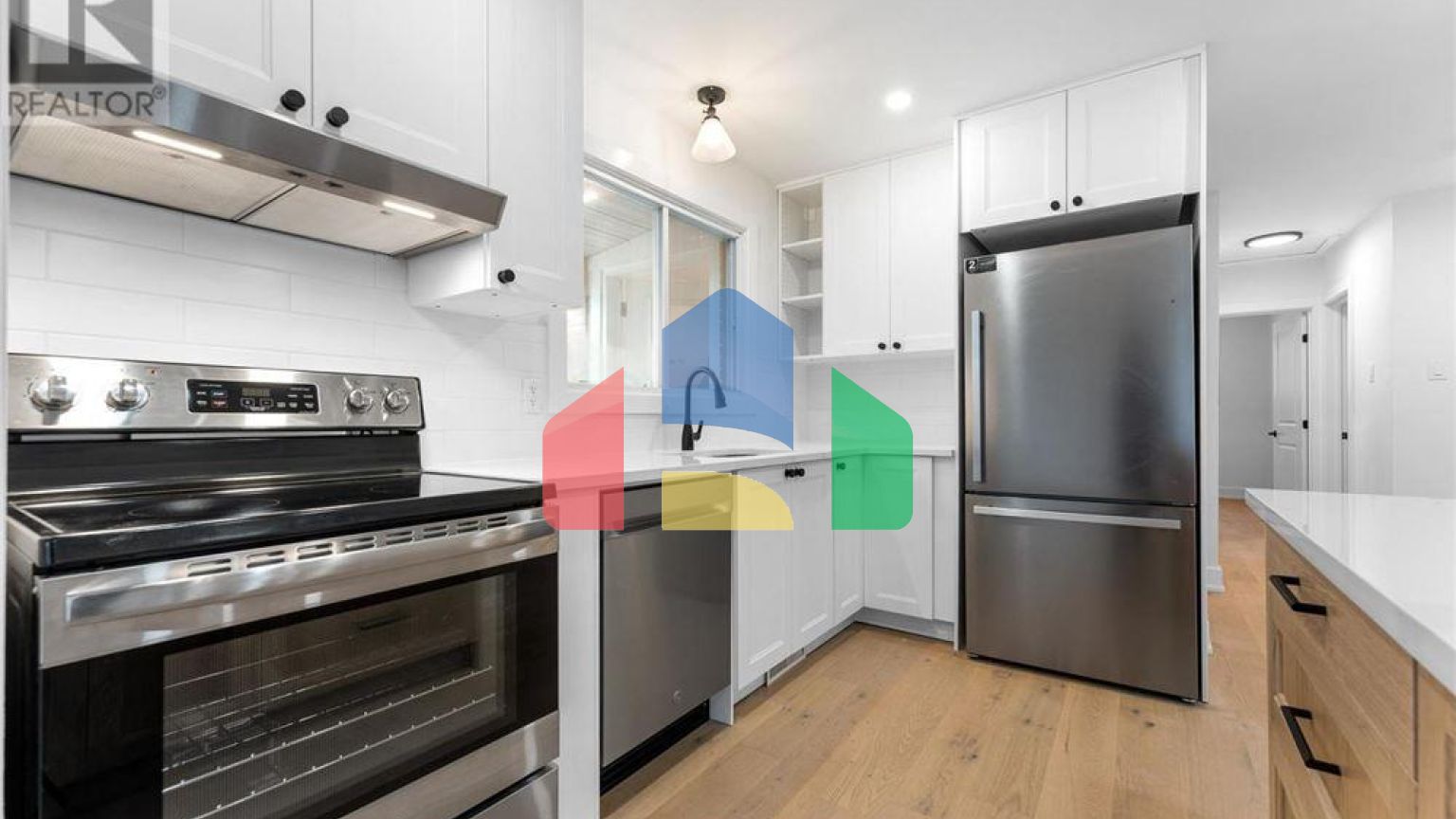 Residential - Single Family Home - Ottawa, Canada - Canada