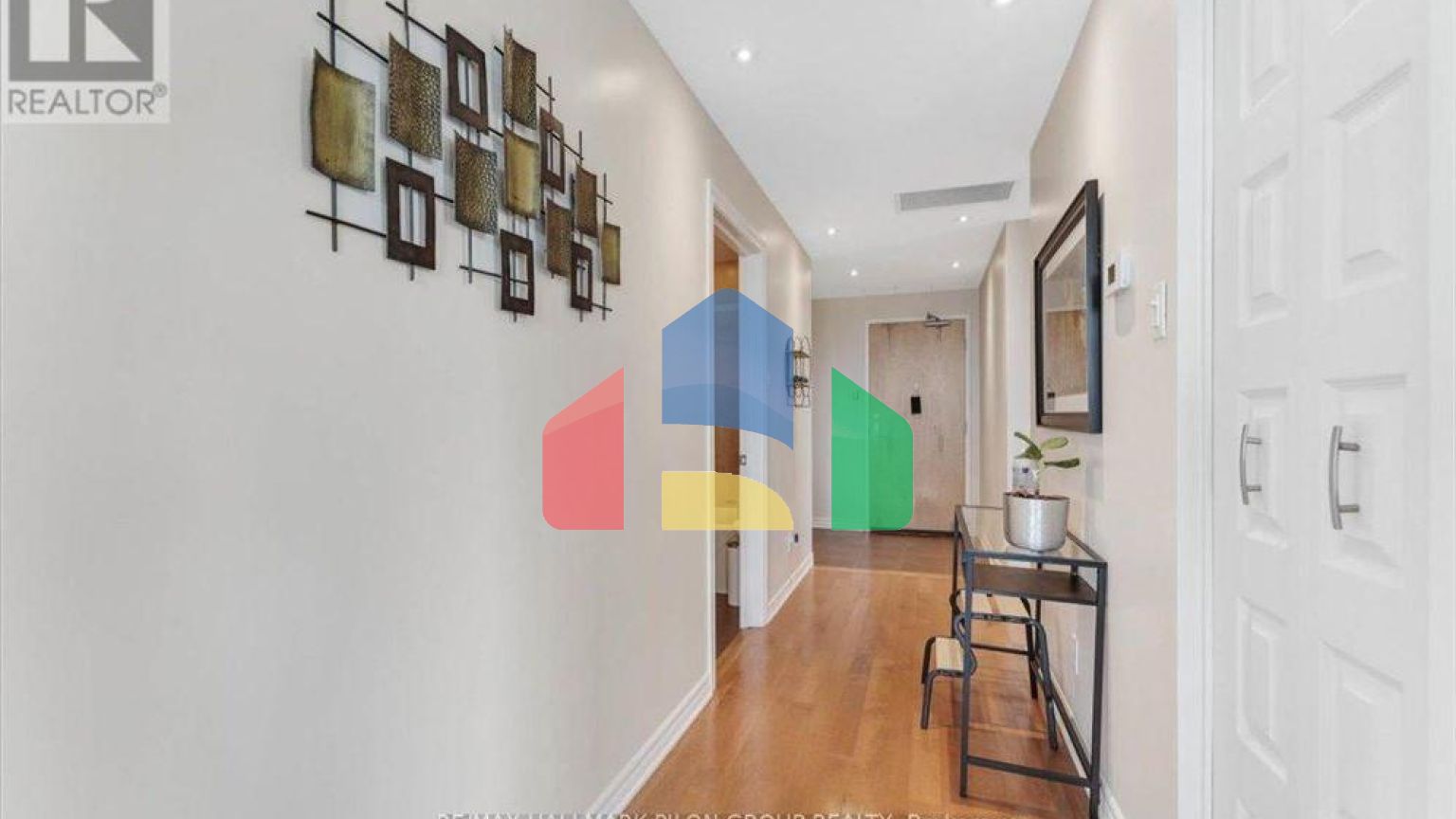 Residential - Condo/Apartment - Ottawa, Canada - Canada