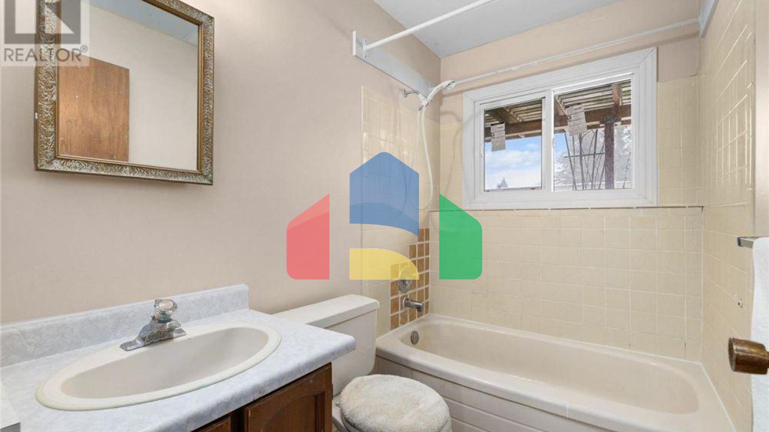 Residential - Single Family Home - Ottawa, Canada - Canada