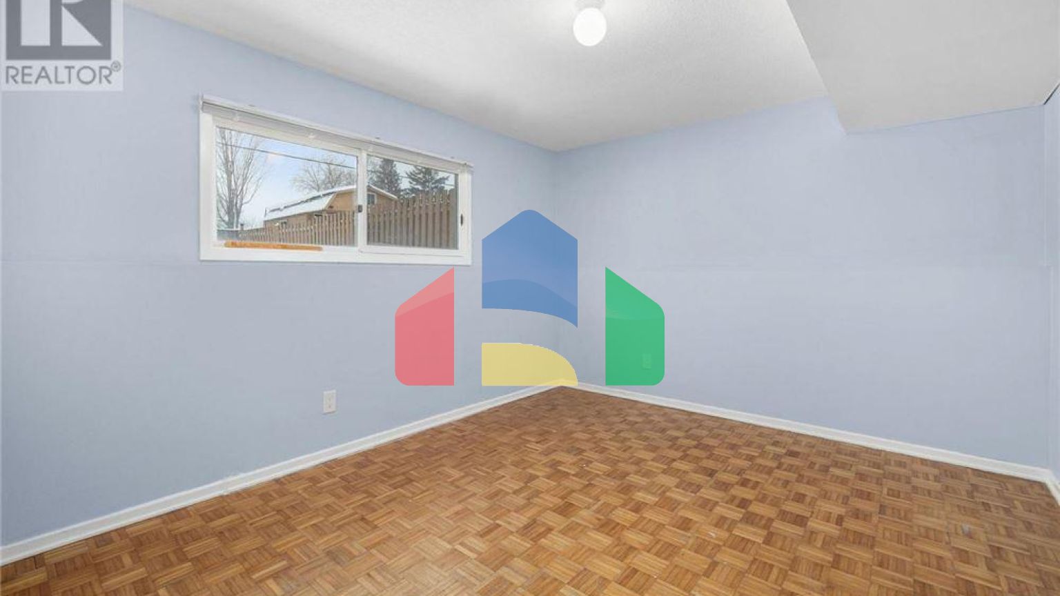 Residential - Single Family Home - Ottawa, Canada - Canada