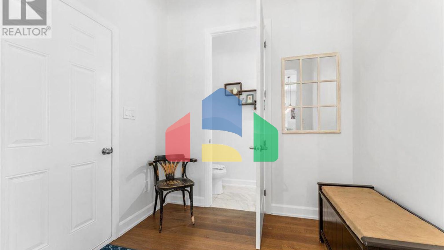 Residential - Single Family Home - Ottawa, Canada - Canada