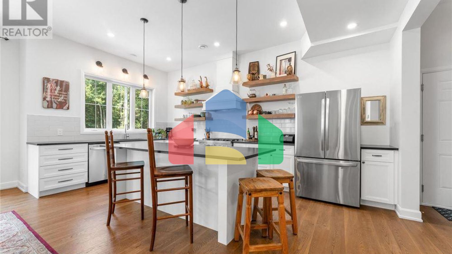 Residential - Single Family Home - Ottawa, Canada - Canada