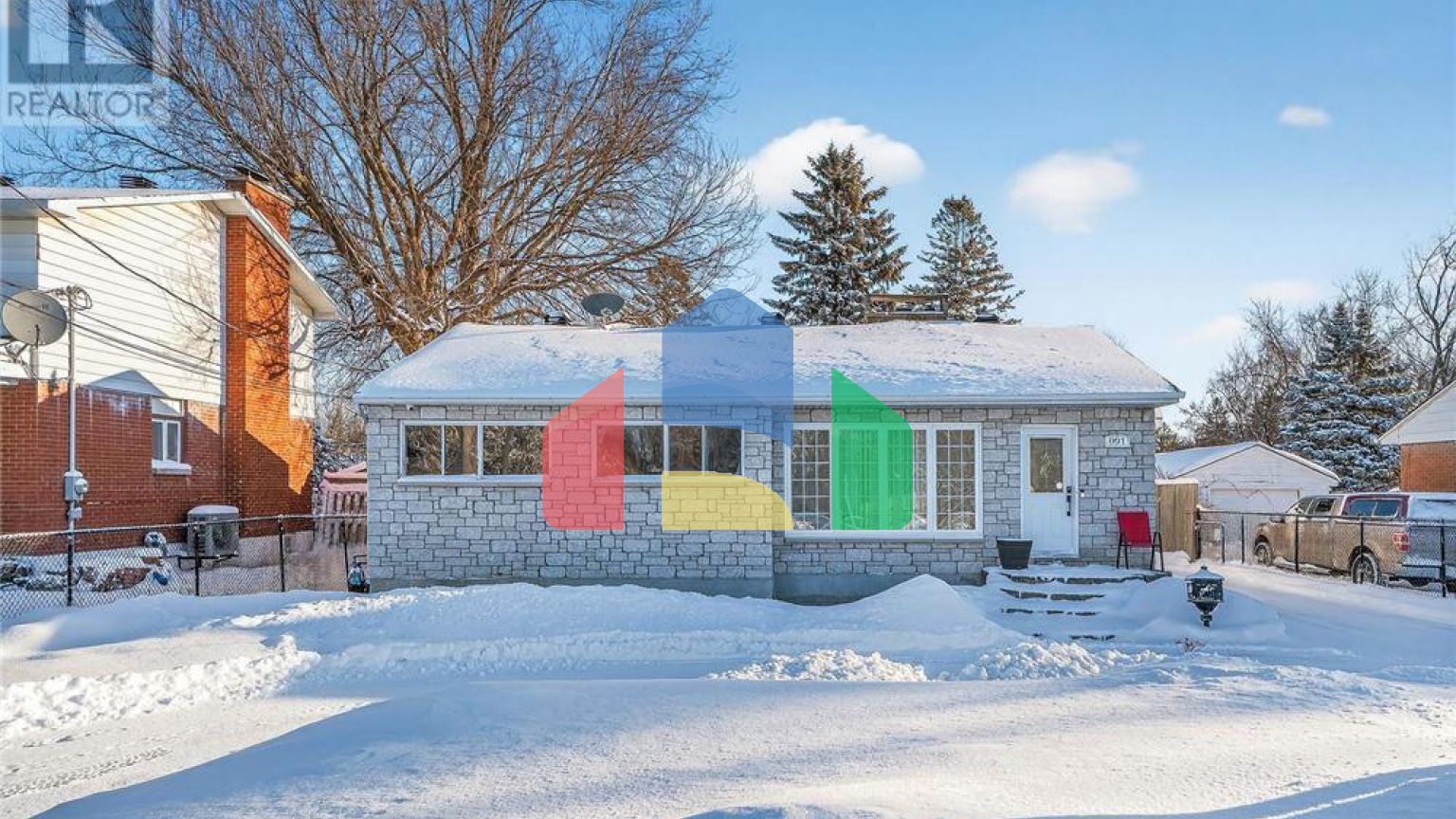 Residential - Single Family Home - Ottawa, Canada - Canada