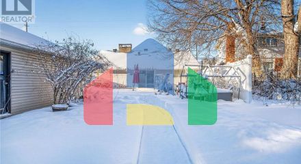 Residential - Single Family Home - Ottawa, Canada - Canada