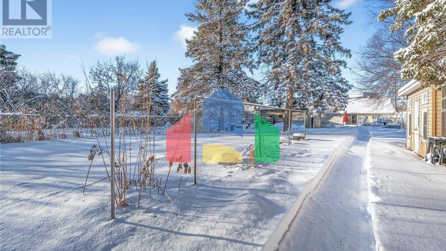 Residential - Single Family Home - Ottawa, Canada - Canada