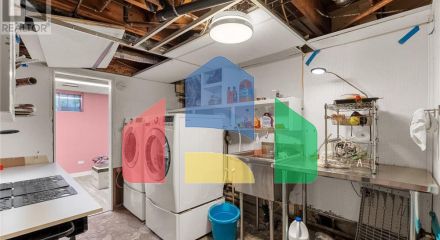 Residential - Single Family Home - Ottawa, Canada - Canada