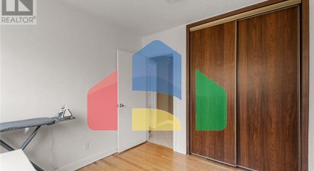 Residential - Single Family Home - Ottawa, Canada - Canada