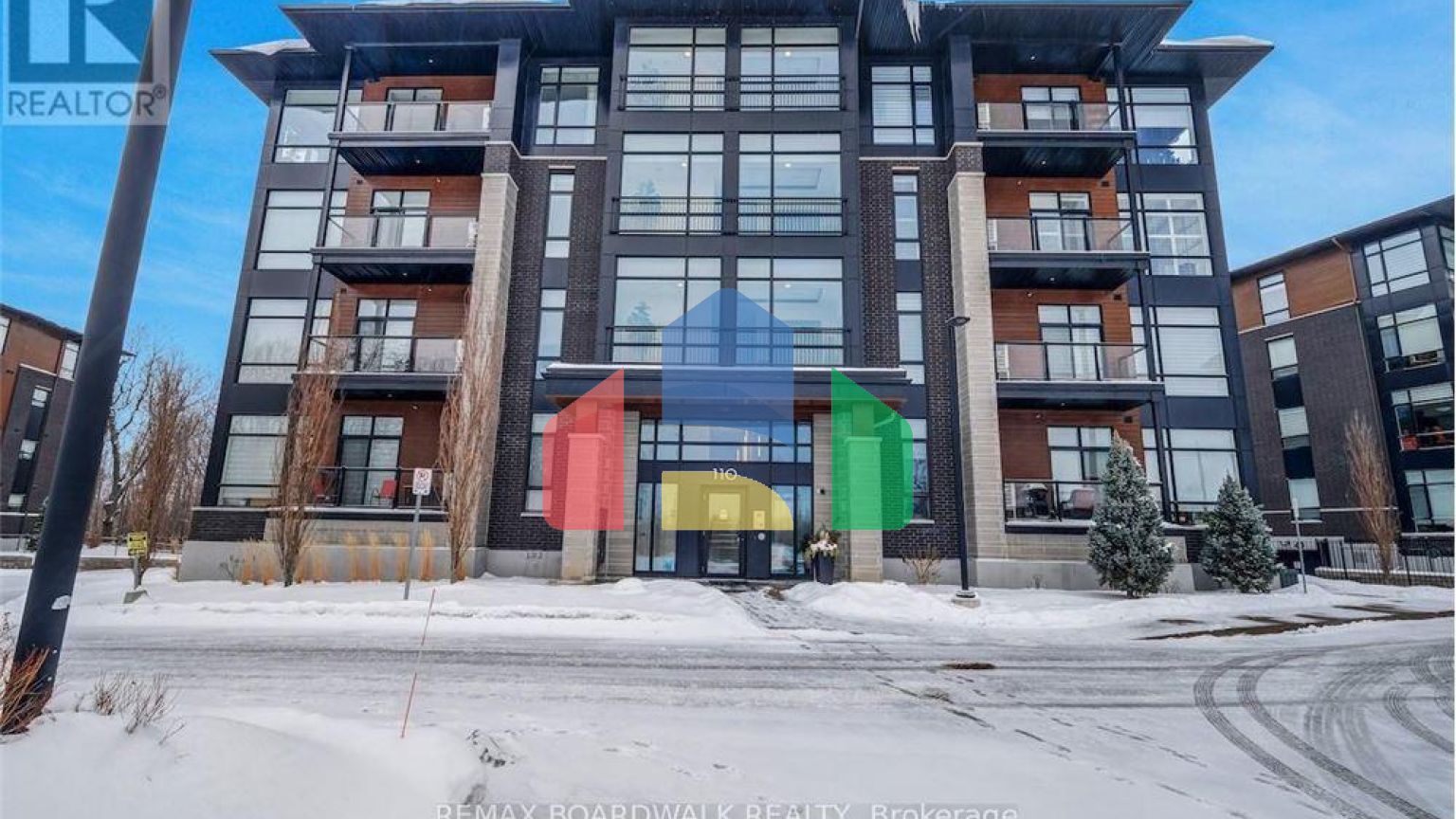 Residential - Single Family Home - Ottawa, Canada - Canada