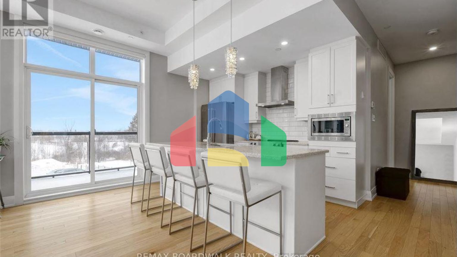 Residential - Single Family Home - Ottawa, Canada - Canada