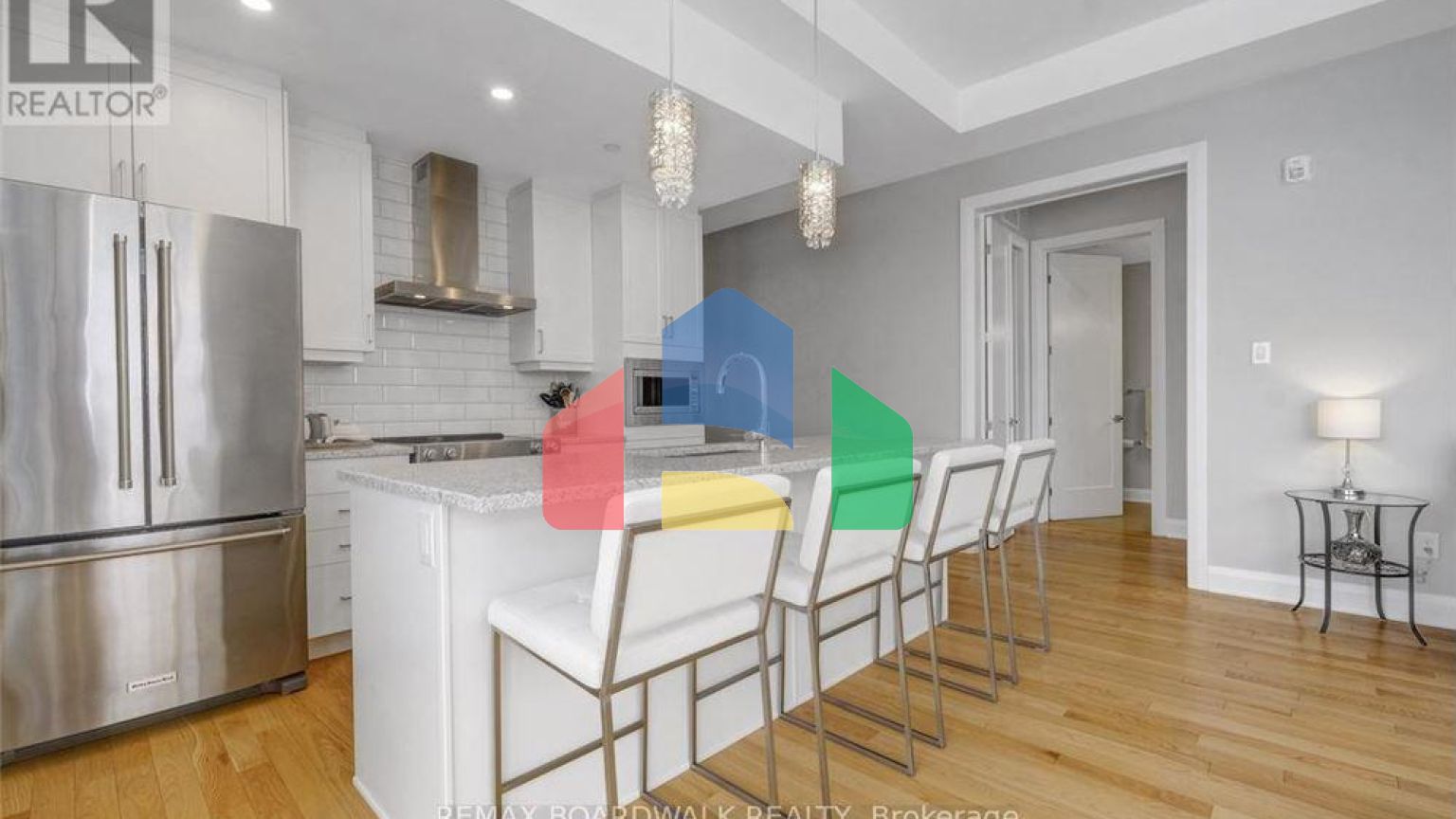 Residential - Single Family Home - Ottawa, Canada - Canada