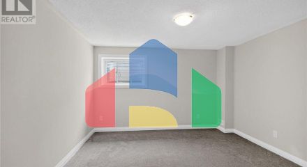 Residential - Single Family Home - Ottawa, Canada - Canada