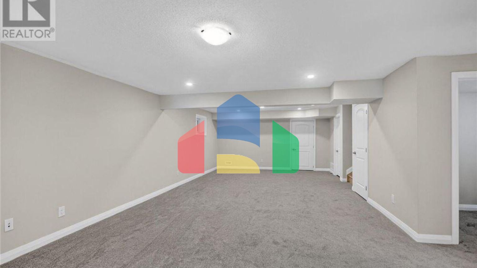 Residential - Single Family Home - Ottawa, Canada - Canada