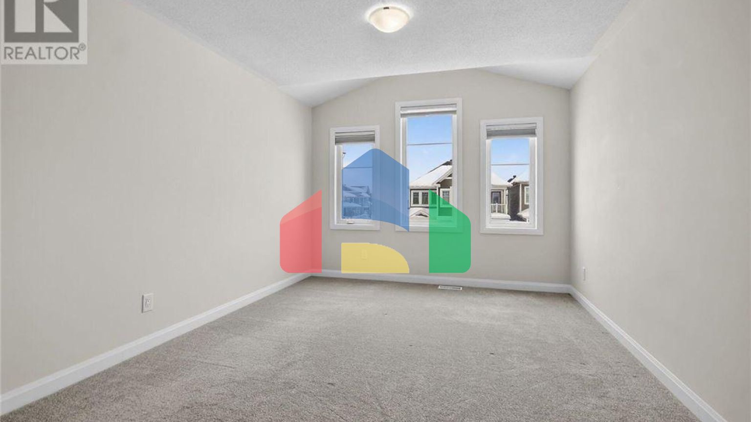 Residential - Single Family Home - Ottawa, Canada - Canada